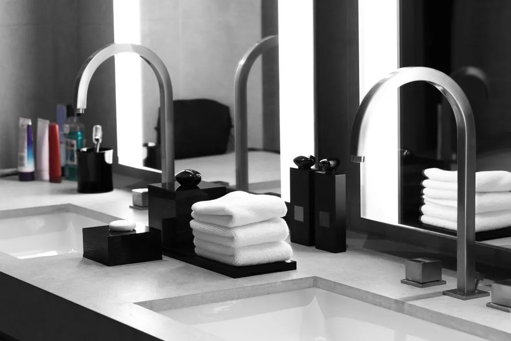 Undermount, Wall Mount, Drop In, Vessel, Pedestal — All About Bathroom Sinks