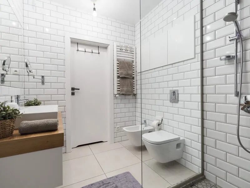 How to Share a Bathroom (and Keep the Peace)