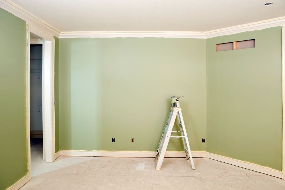 https://www.mymove.com/wp-content/uploads/2018/02/Sage-green-wall-paint_BanksPhotos_Getty-Images.jpg