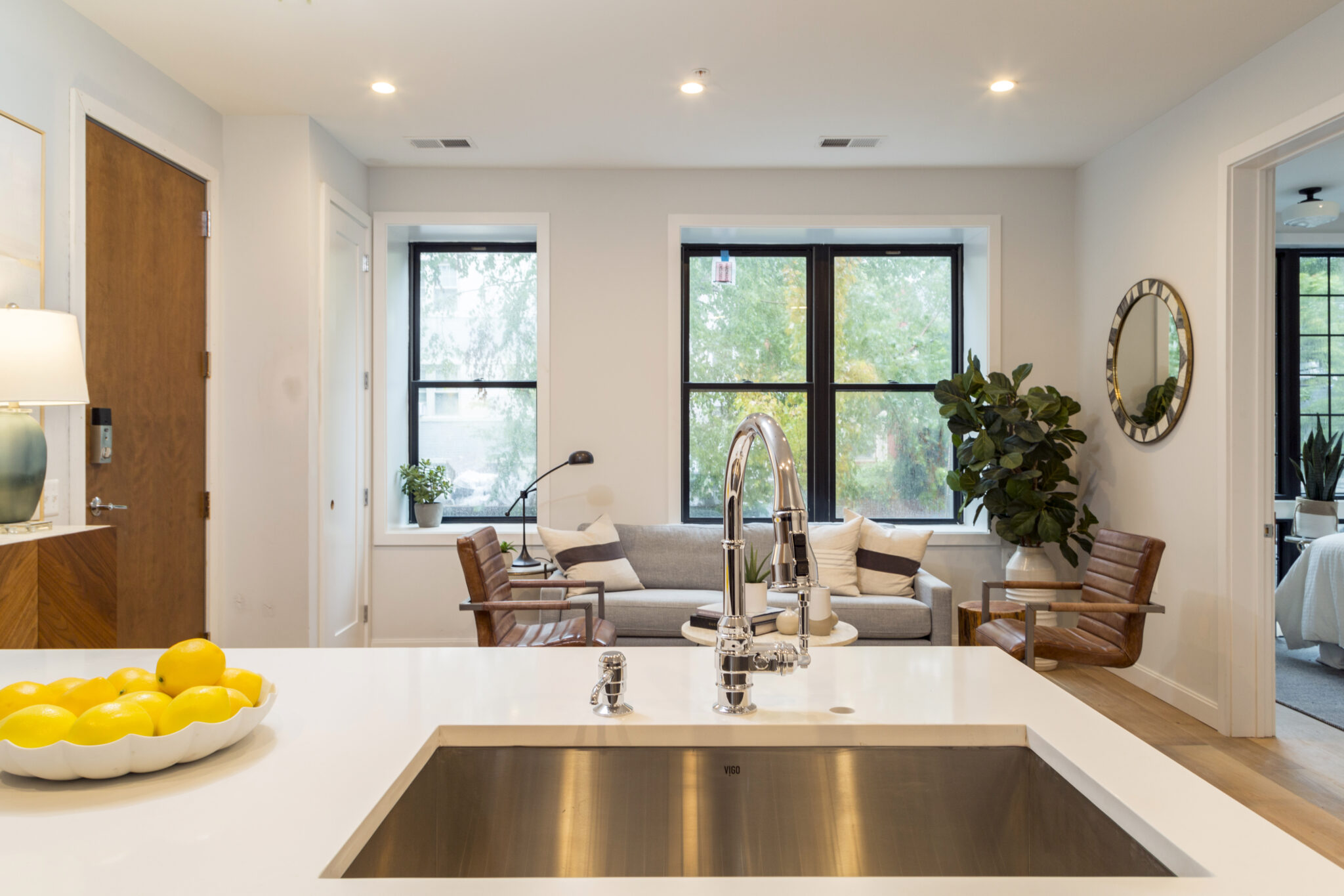 Are Farmhouse Sinks Still Trendy   GettyImages 1228520870 2048x1365 