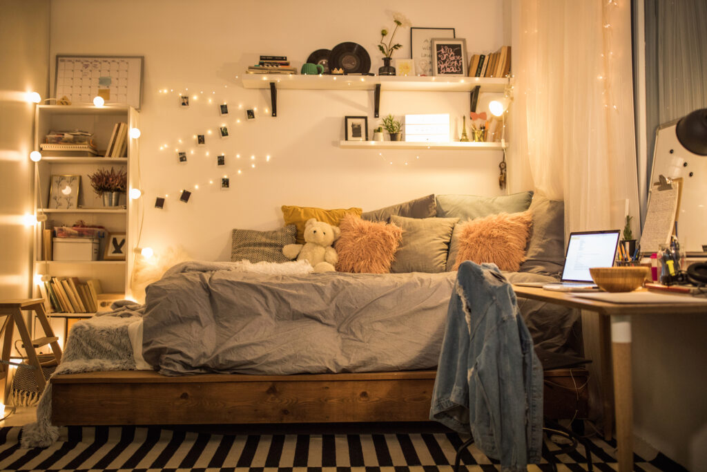 12 Dorm Room Ideas For Your College Space | MYMOVE